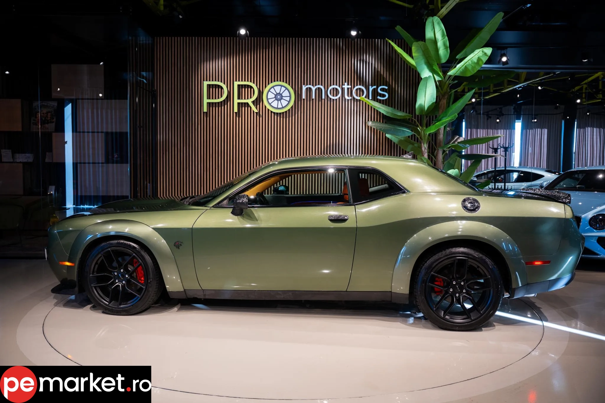 Dodge Challenger - pemarket.ro