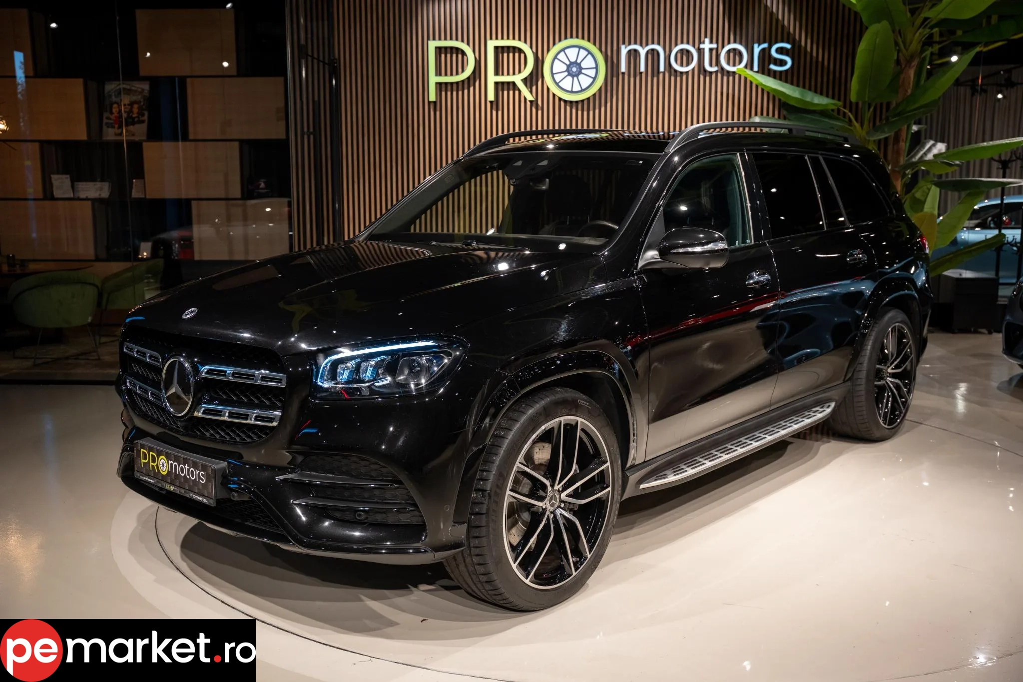 Mercedes Benz GLS580 - pemarket.ro