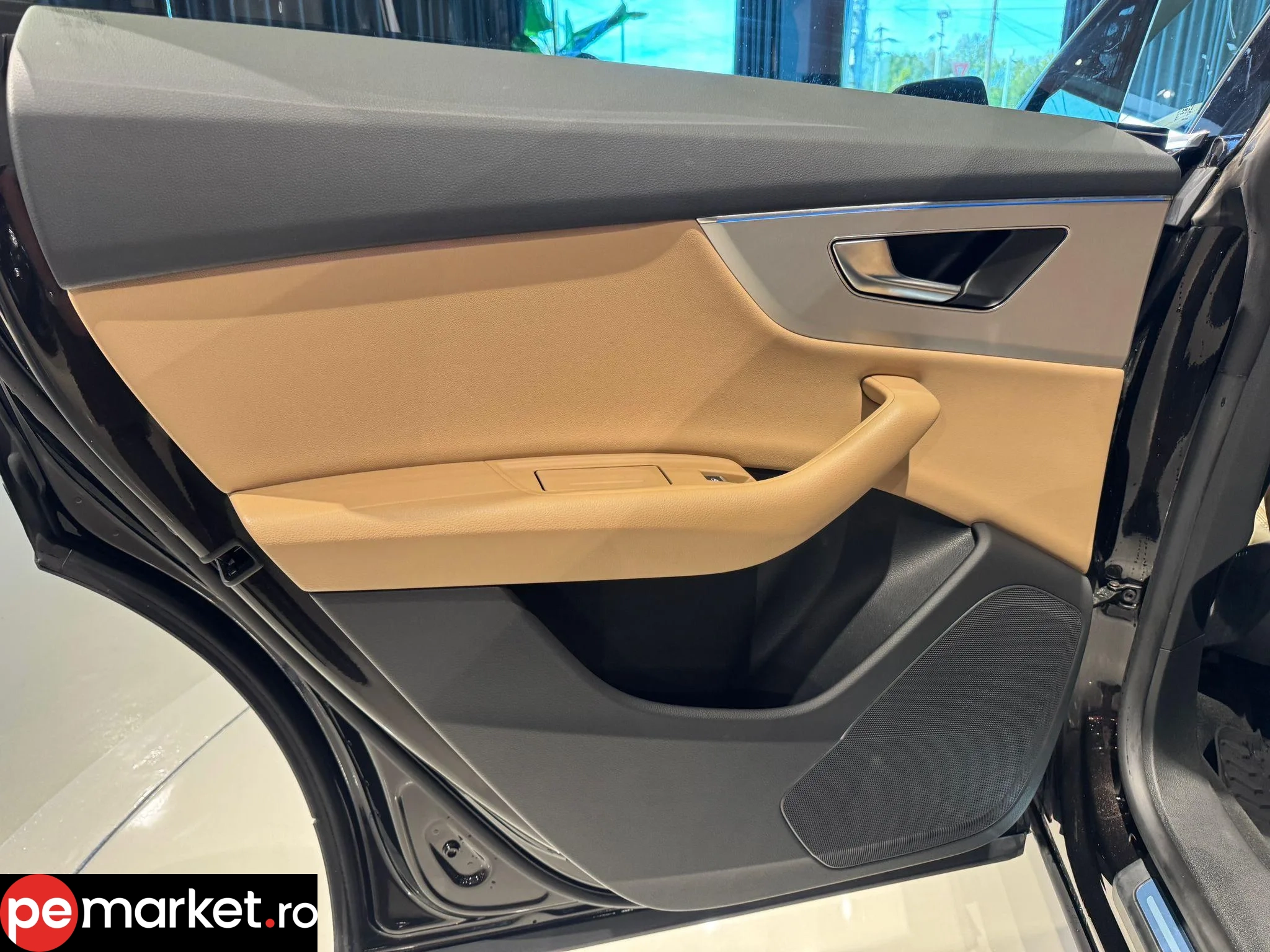 Audi Q8 55 TFSI - pemarket.ro