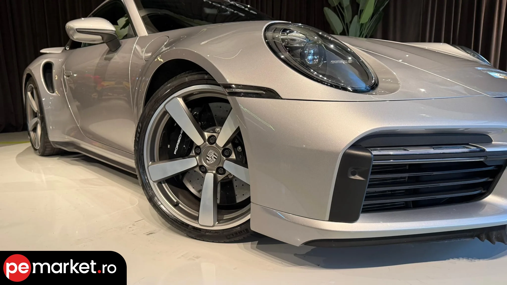 Porsche 911 Turbo S - pemarket.ro
