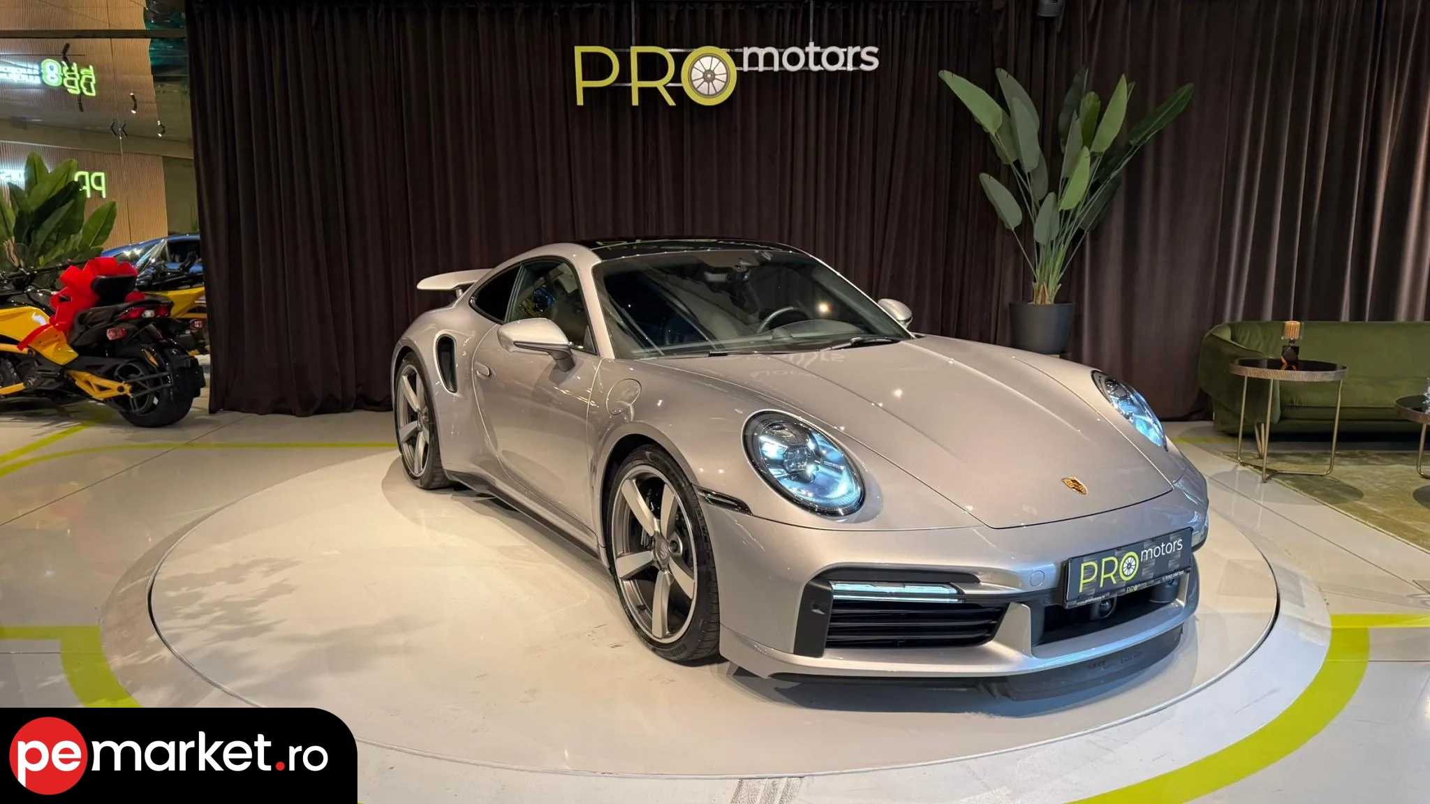 Porsche 911 Turbo S - pemarket.ro