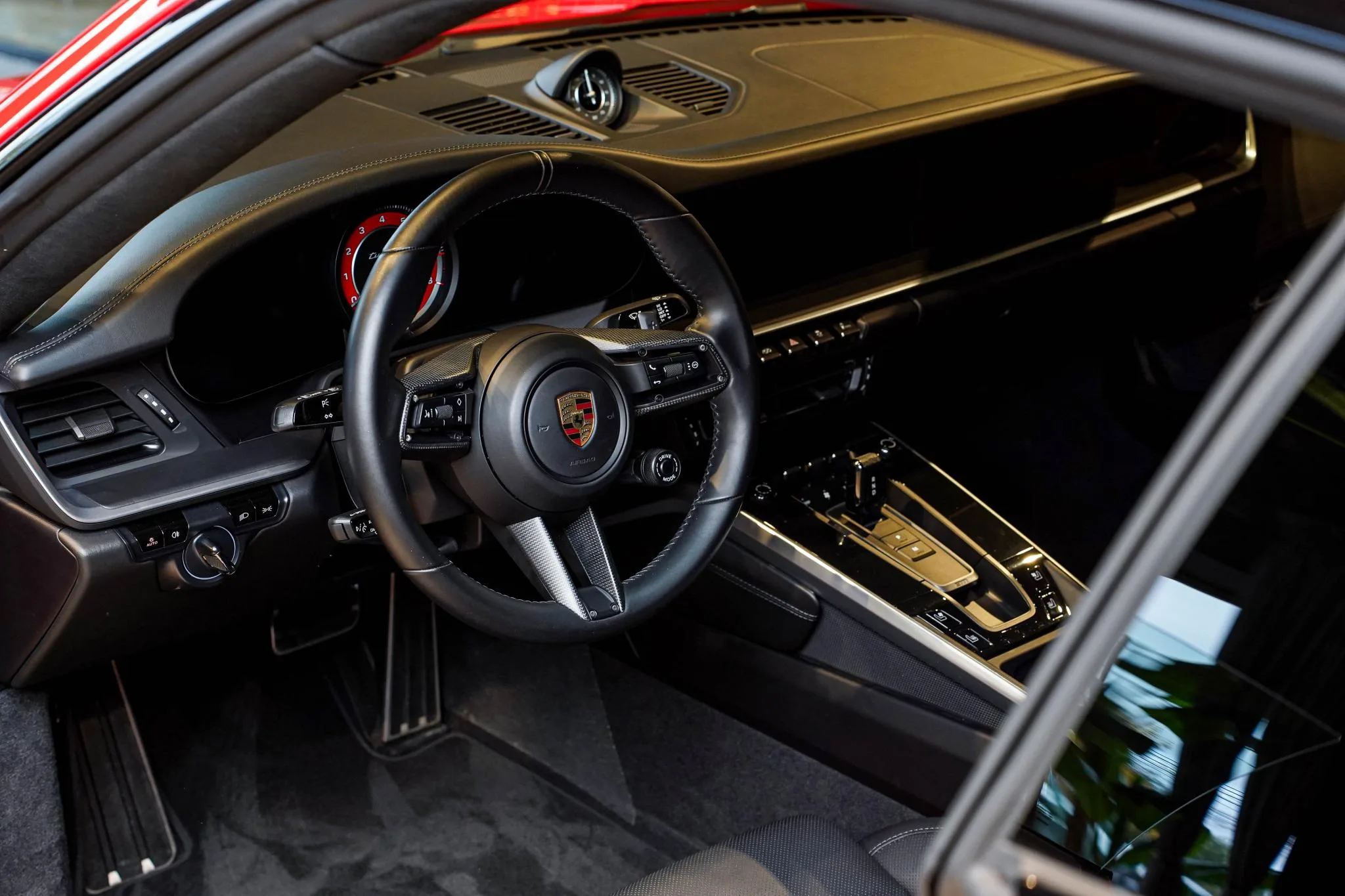 Porsche 911 TURBO S - pemarket.ro