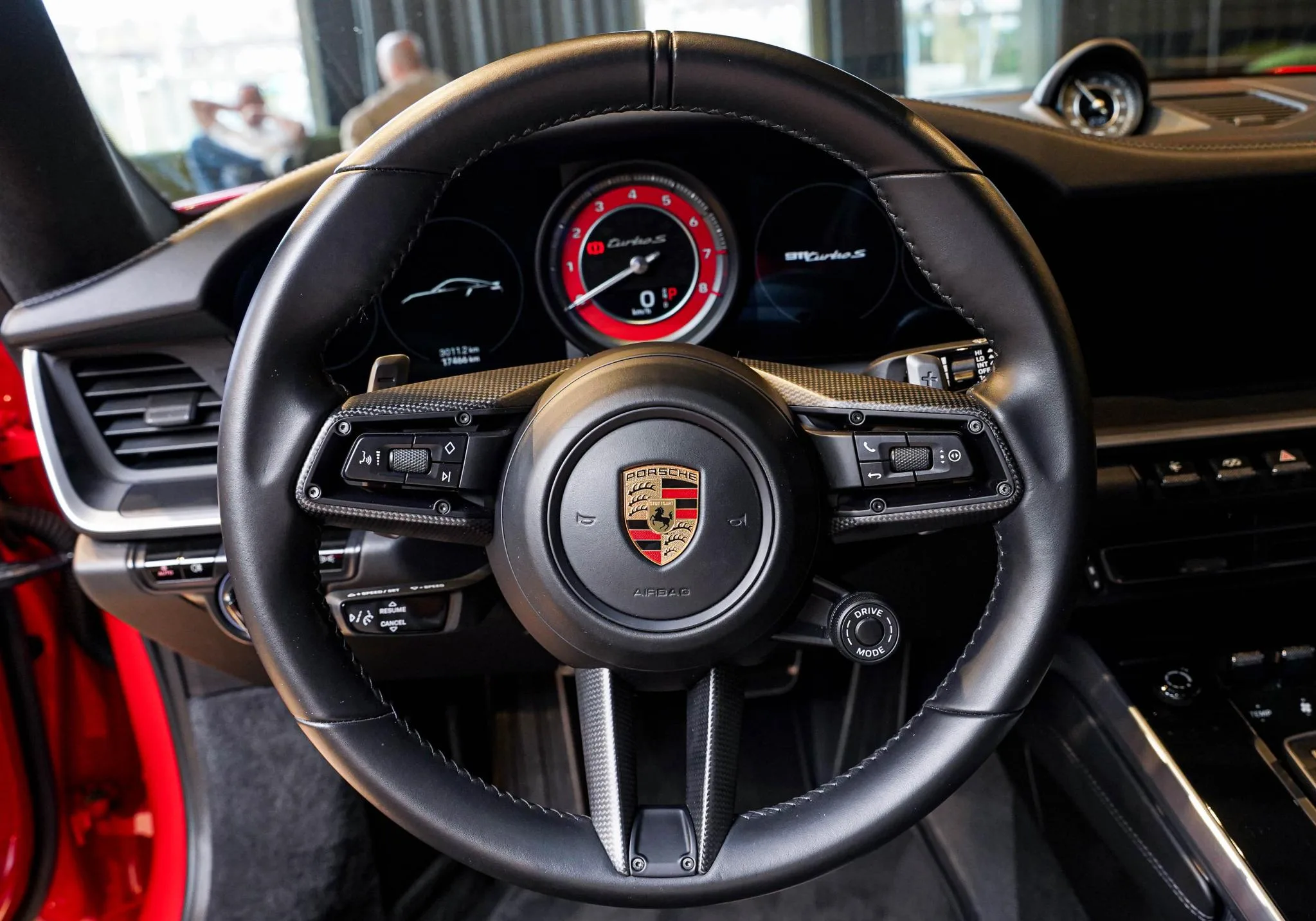 Porsche 911 TURBO S - pemarket.ro