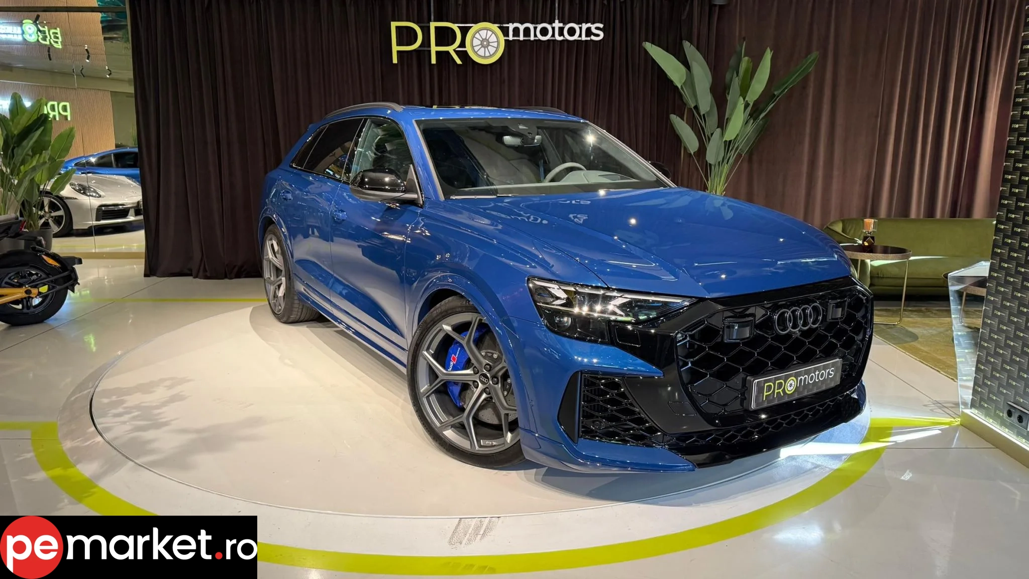 Audi RSQ8 - pemarket.ro