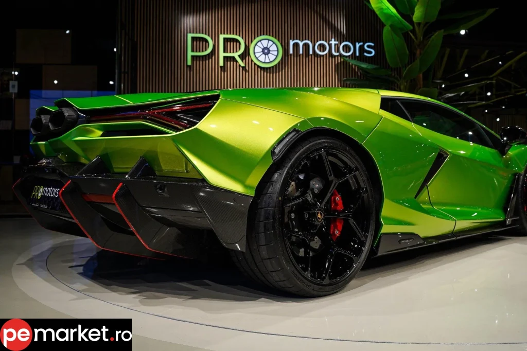 Lamborghini Revuelto – 1016 CP – Plug-In Hybrid – V8 4.0 - pemarket.ro