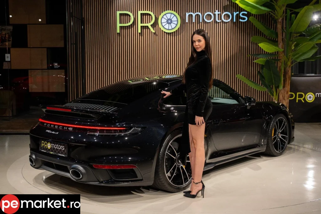 Porsche 911 TURBO S - pemarket.ro