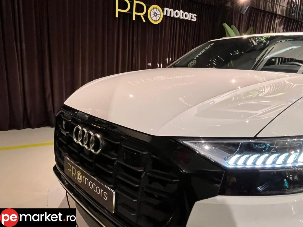 Audi Q8 - pemarket.ro