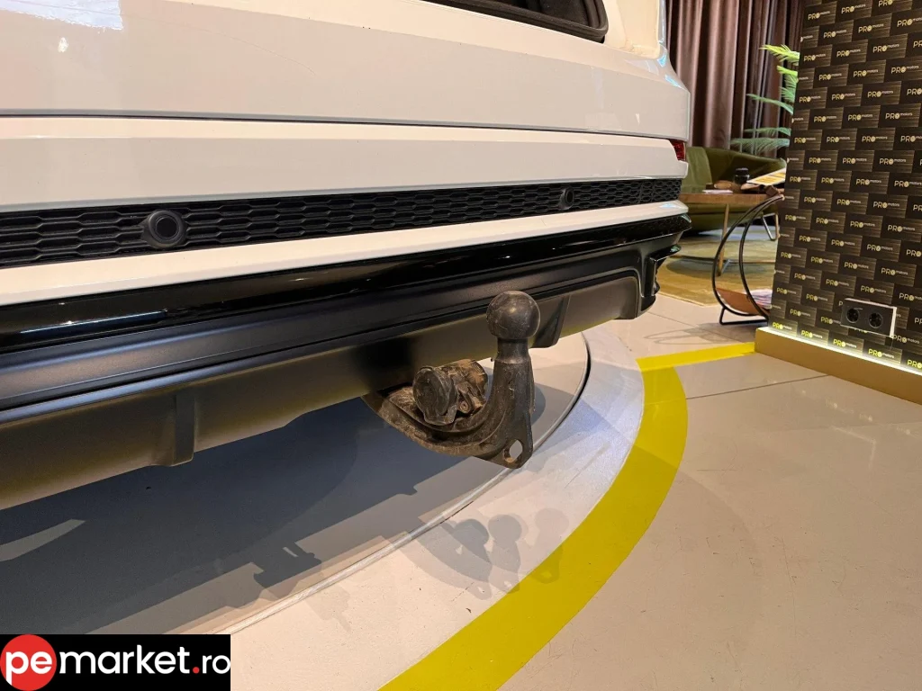 Audi Q8 - pemarket.ro