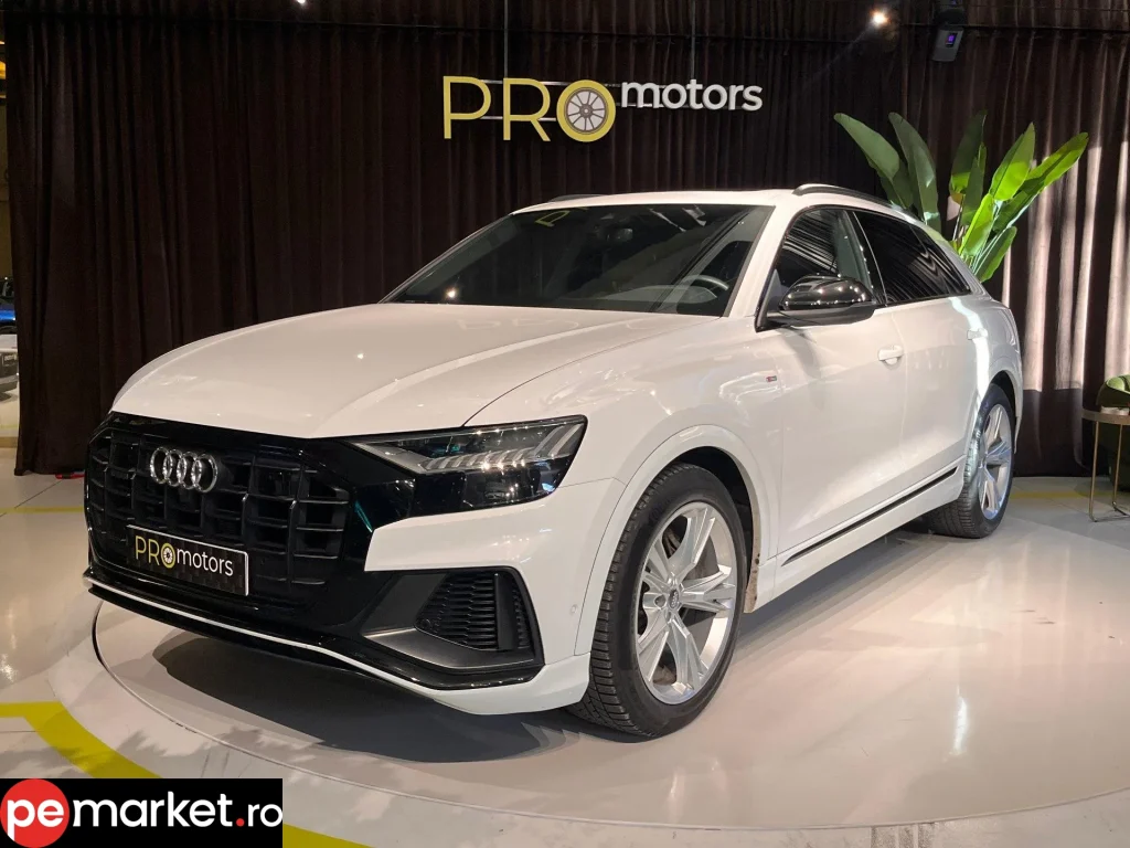 Audi Q8 - pemarket.ro