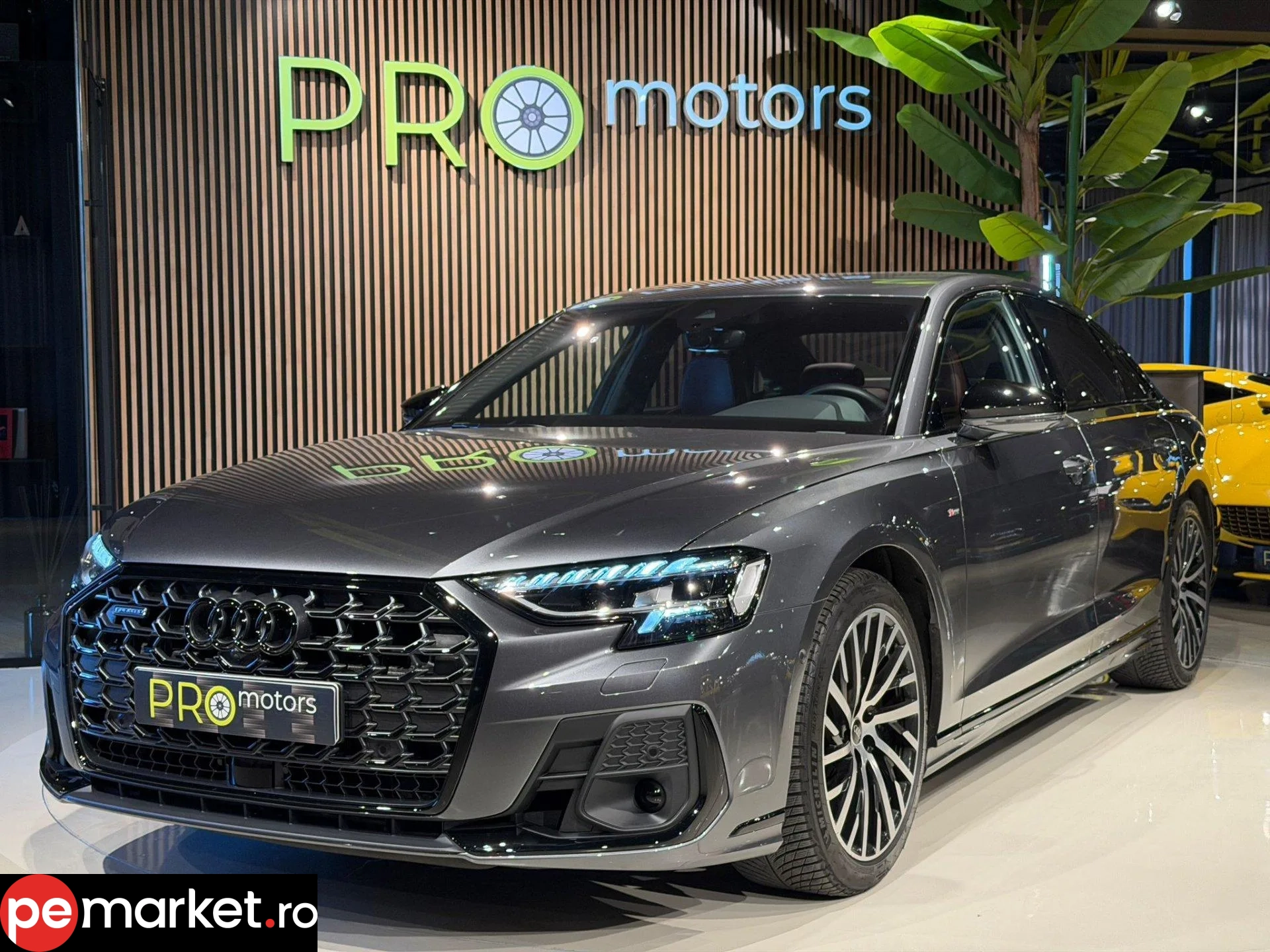 Audi A8 - pemarket.ro
