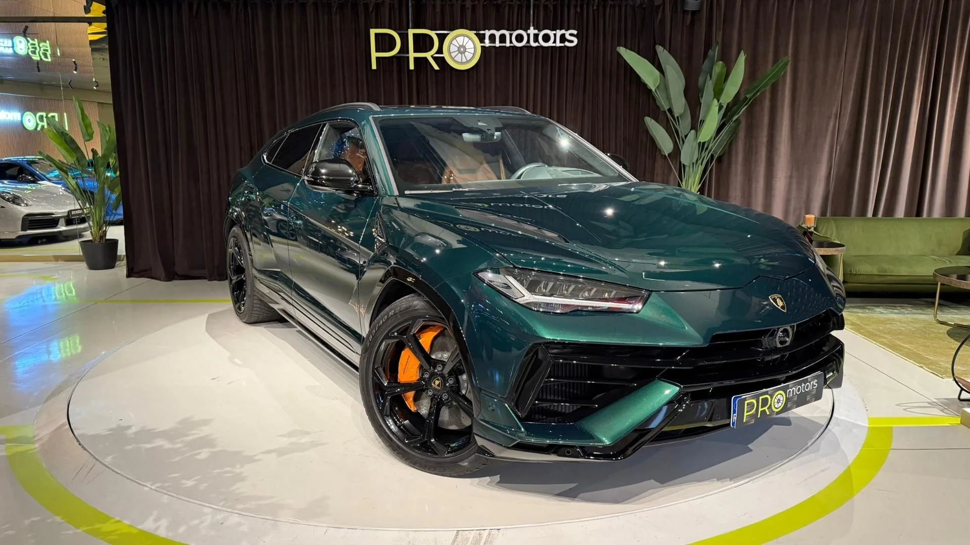 Lamborghini Urus S - pemarket.ro