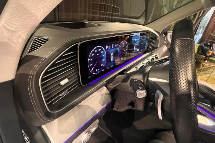 Mercedes-Benz GLE 350de AMG Line - pemarket.ro