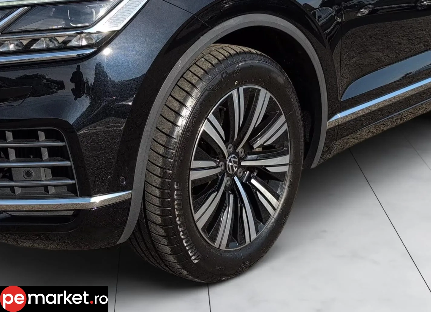 VOLKSWAGEN TOUAREG - pemarket.ro