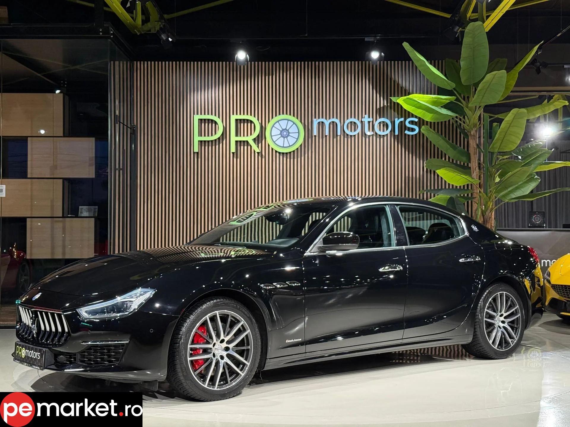 Maserati Ghibli - pemarket.ro