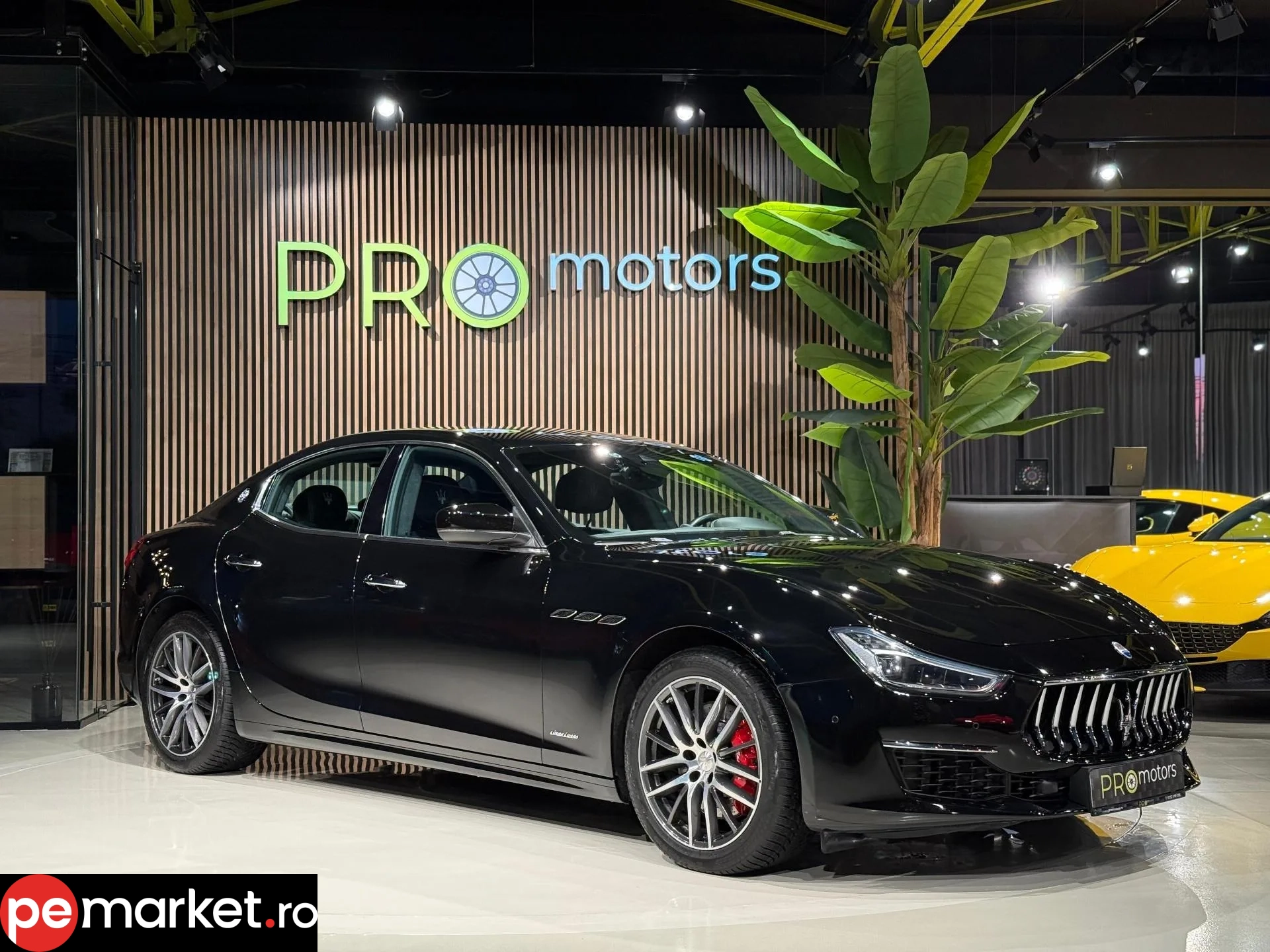 Maserati Ghibli - pemarket.ro