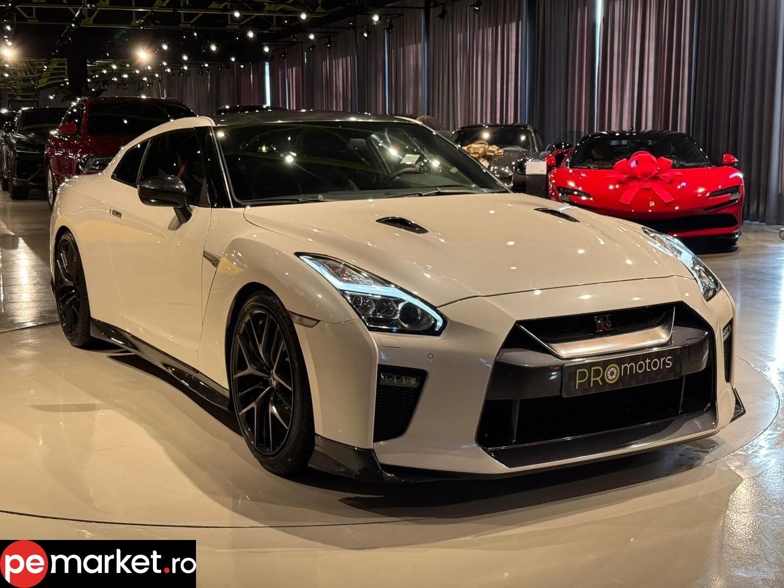 Nissan GT-R - pemarket.ro