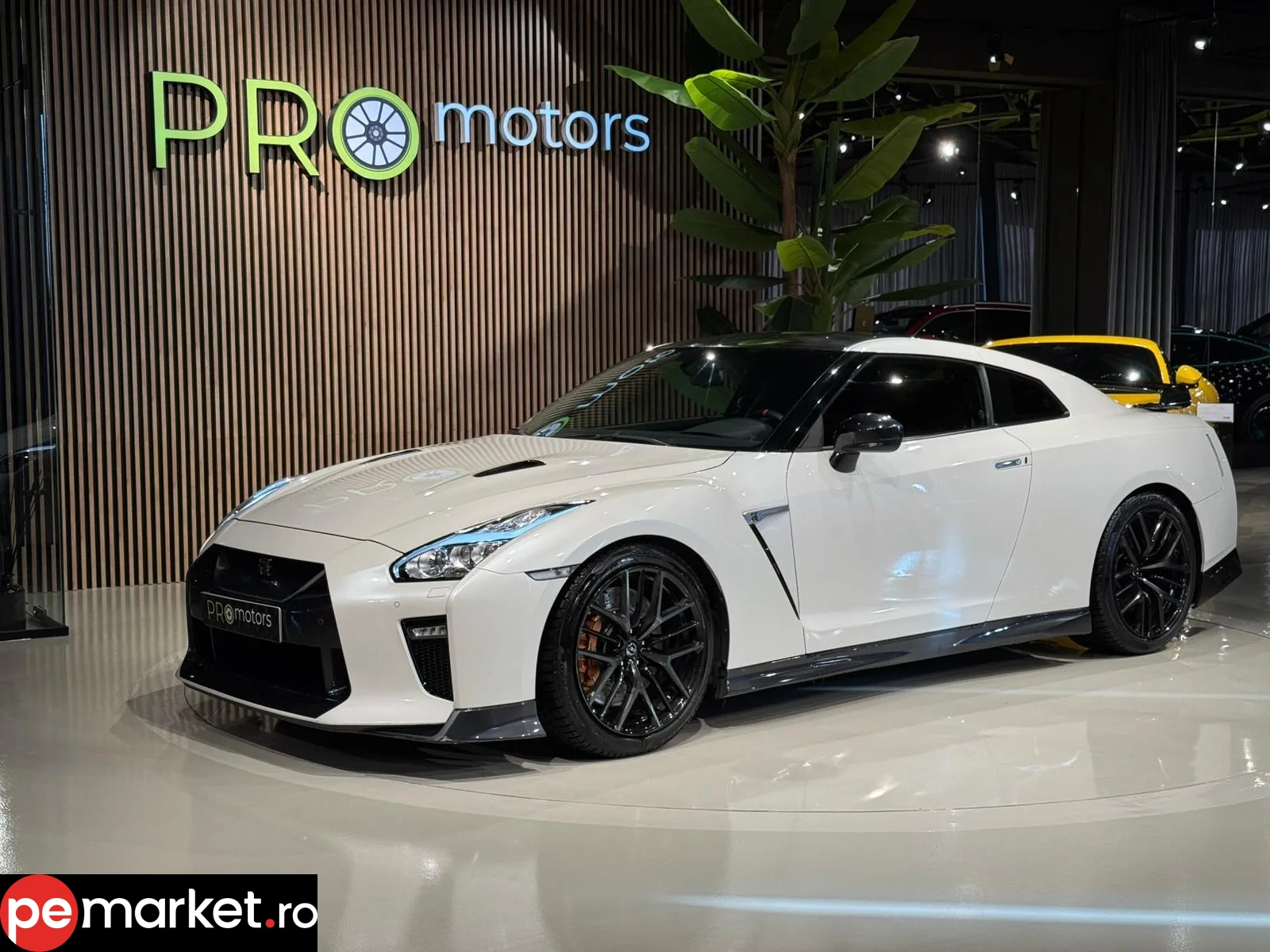 Nissan GT-R - pemarket.ro