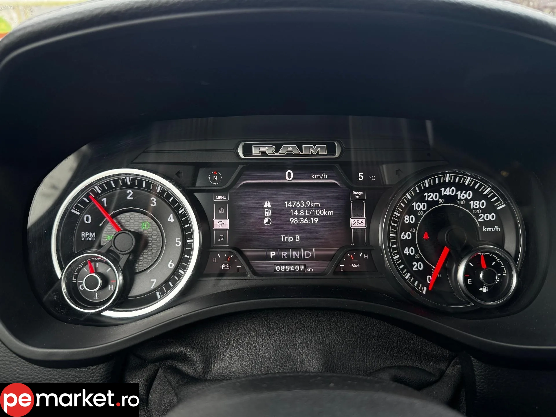 Dodge RAM 5.7 V8 HEMI | 4×4 Automat | 2021 - pemarket.ro