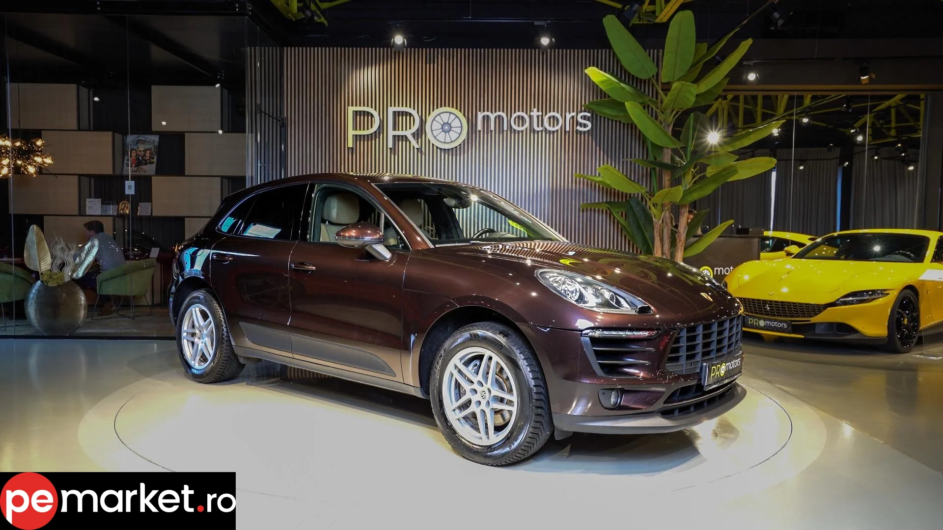 Porsche Macan - pemarket.ro
