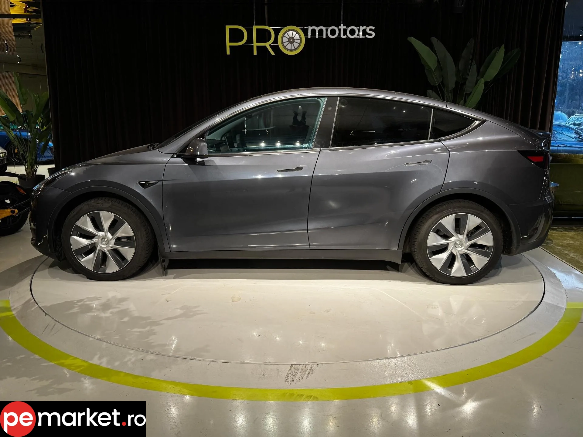 Tesla Model Y Dual Motor - pemarket.ro