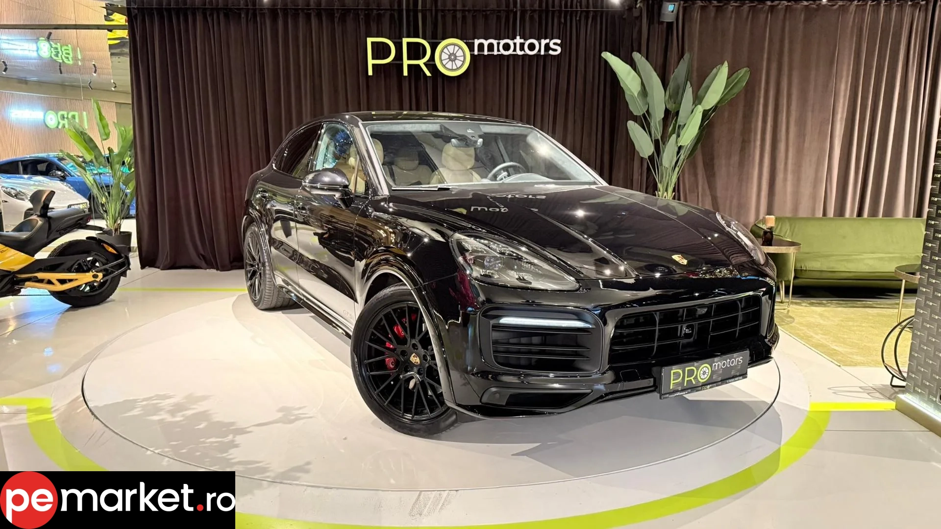 Porsche Cayenne - pemarket.ro