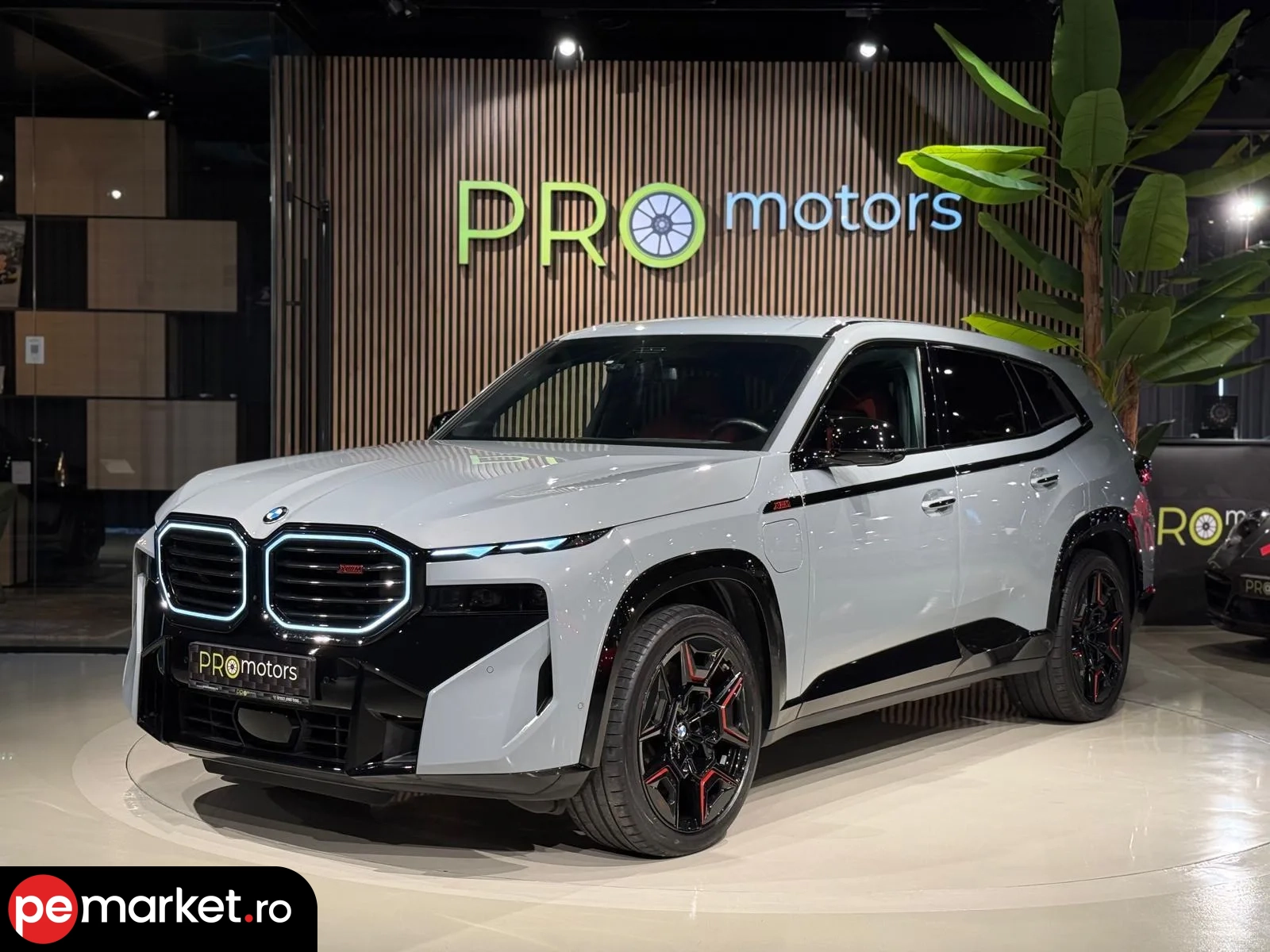 BMW XM - pemarket.ro