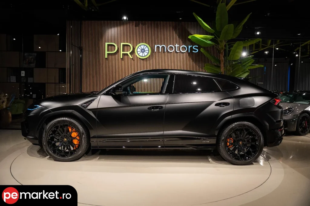 Lamborghini Urus SE - pemarket.ro