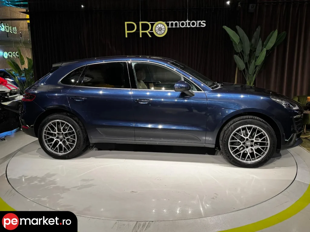 Porsche Macan - pemarket.ro