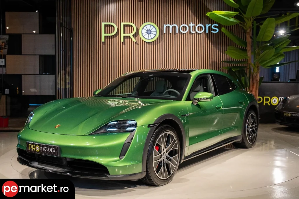 Porsche Taycan Cross Turismo - pemarket.ro