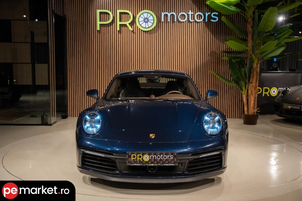 Porsche 911 Carerra 4S - pemarket.ro