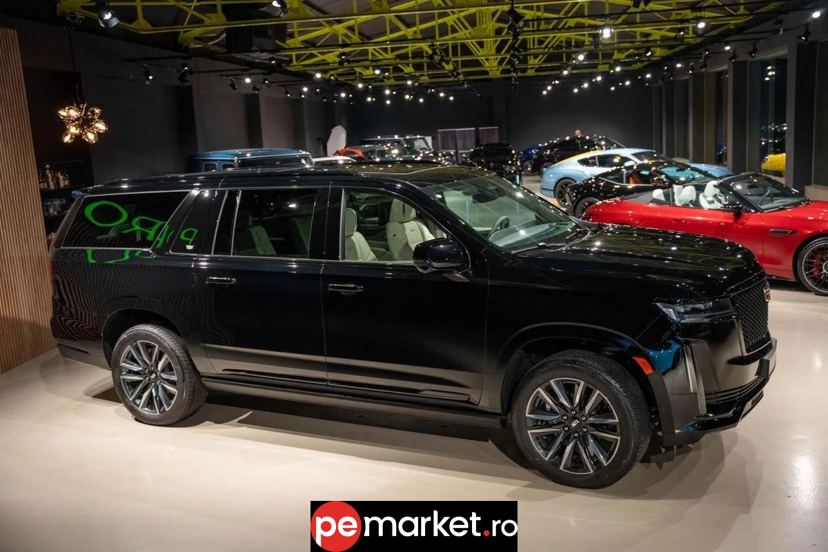 Cadillac Escalade ESV Platinum SPORT - pemarket.ro