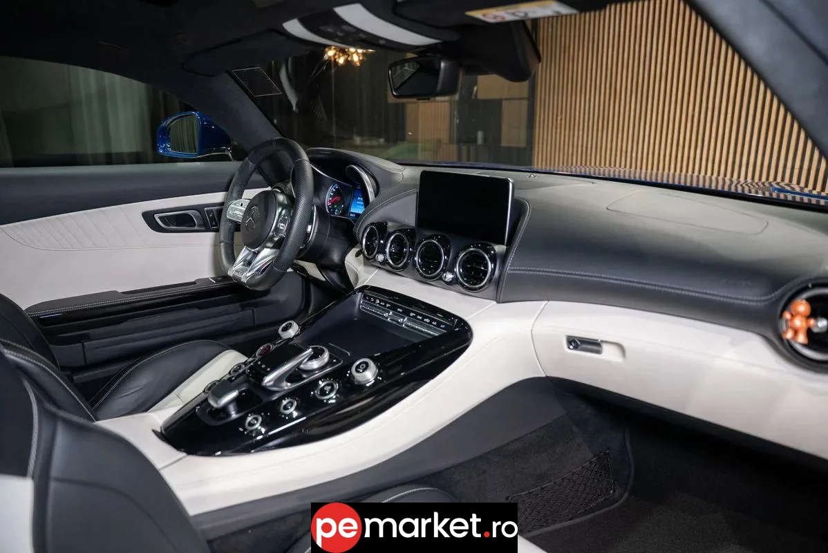 Mercedes-Benz AMG GT | V8 4.0 Benzină - pemarket.ro