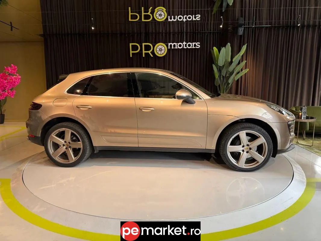 Porsche Macan - pemarket.ro