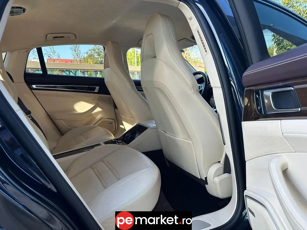 Porsche Panamera Turbo - pemarket.ro