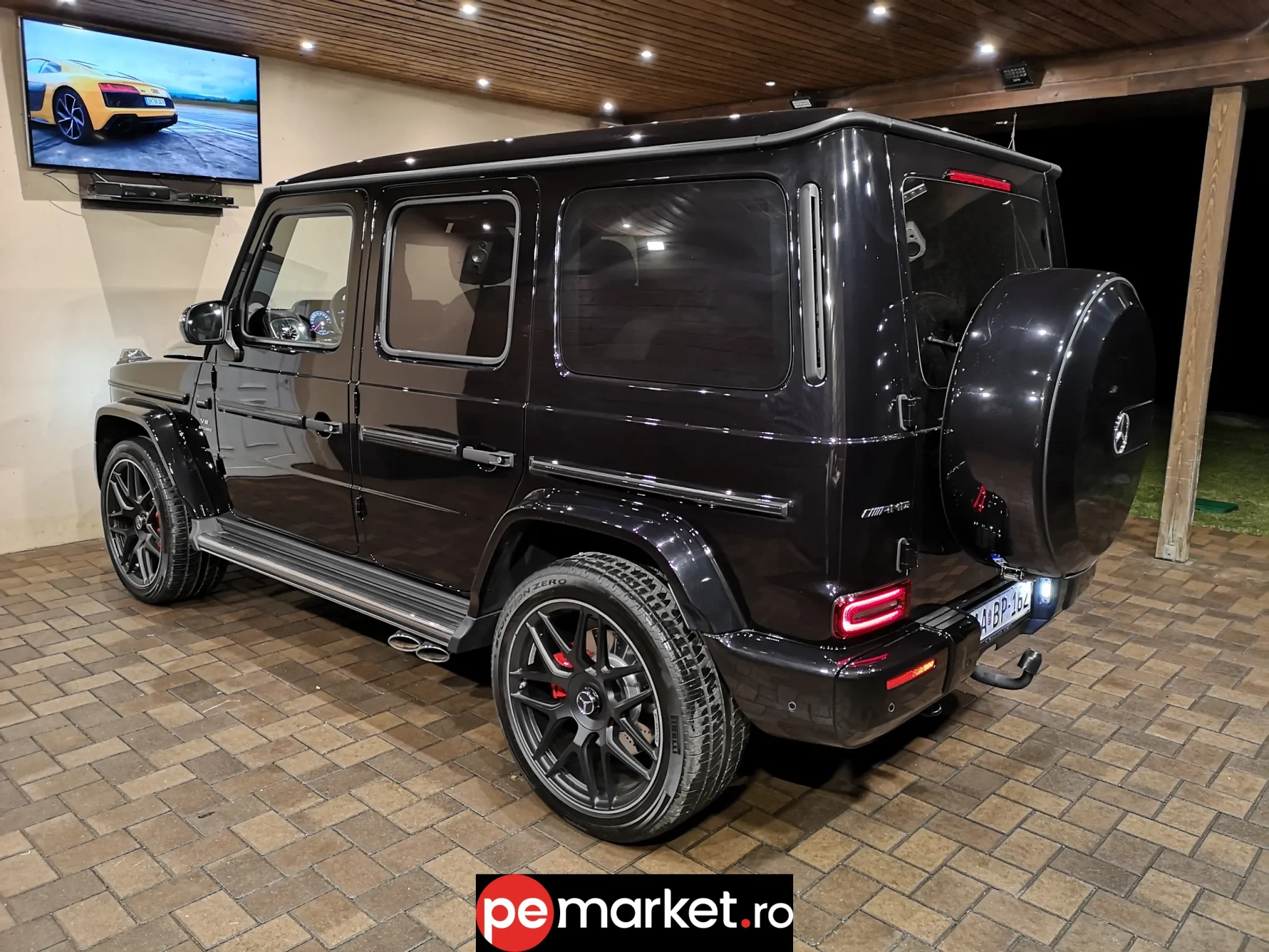 Închiriază Mercedes G Class 63 AMG - pemarket.ro