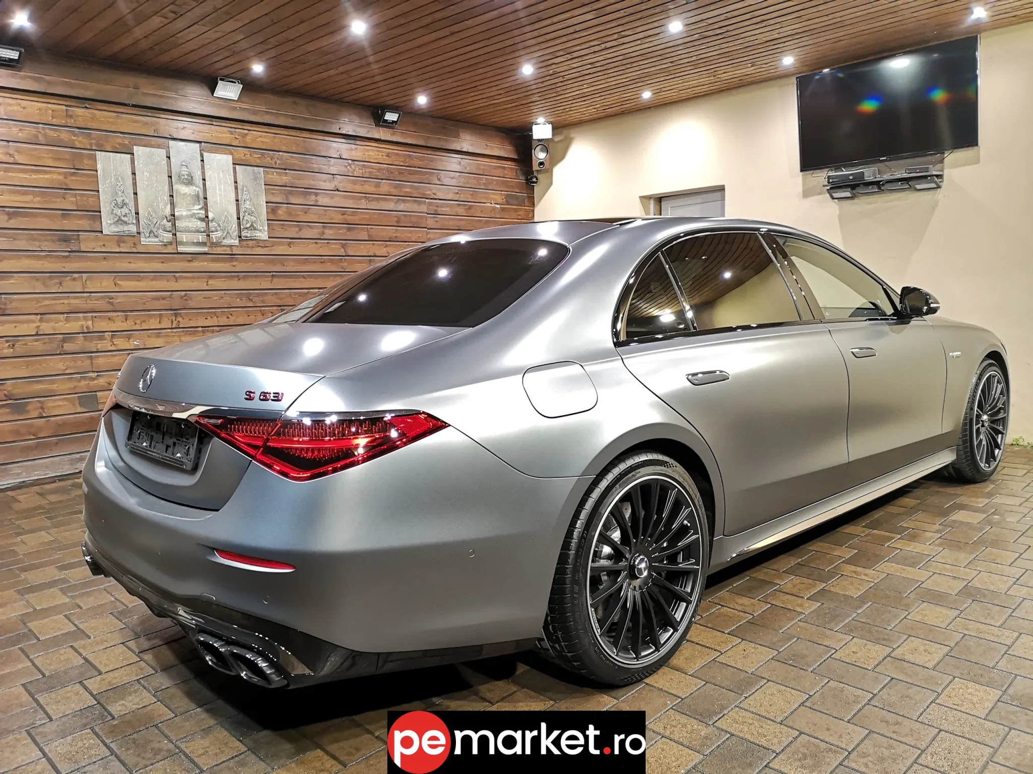 Închiriază Mercedes S Class 63 AMG - pemarket.ro