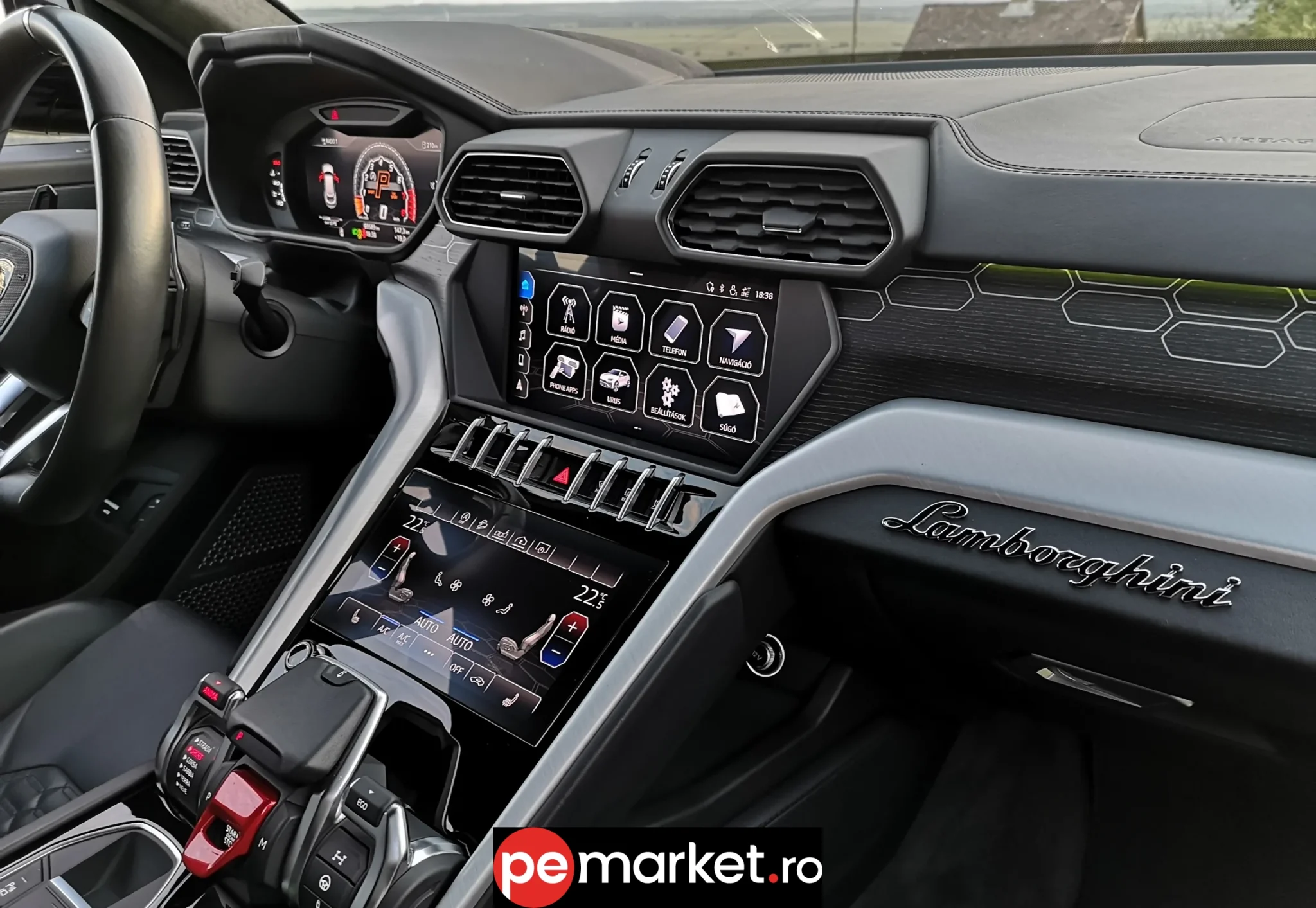 Închiriază Lamborghini Urus - pemarket.ro