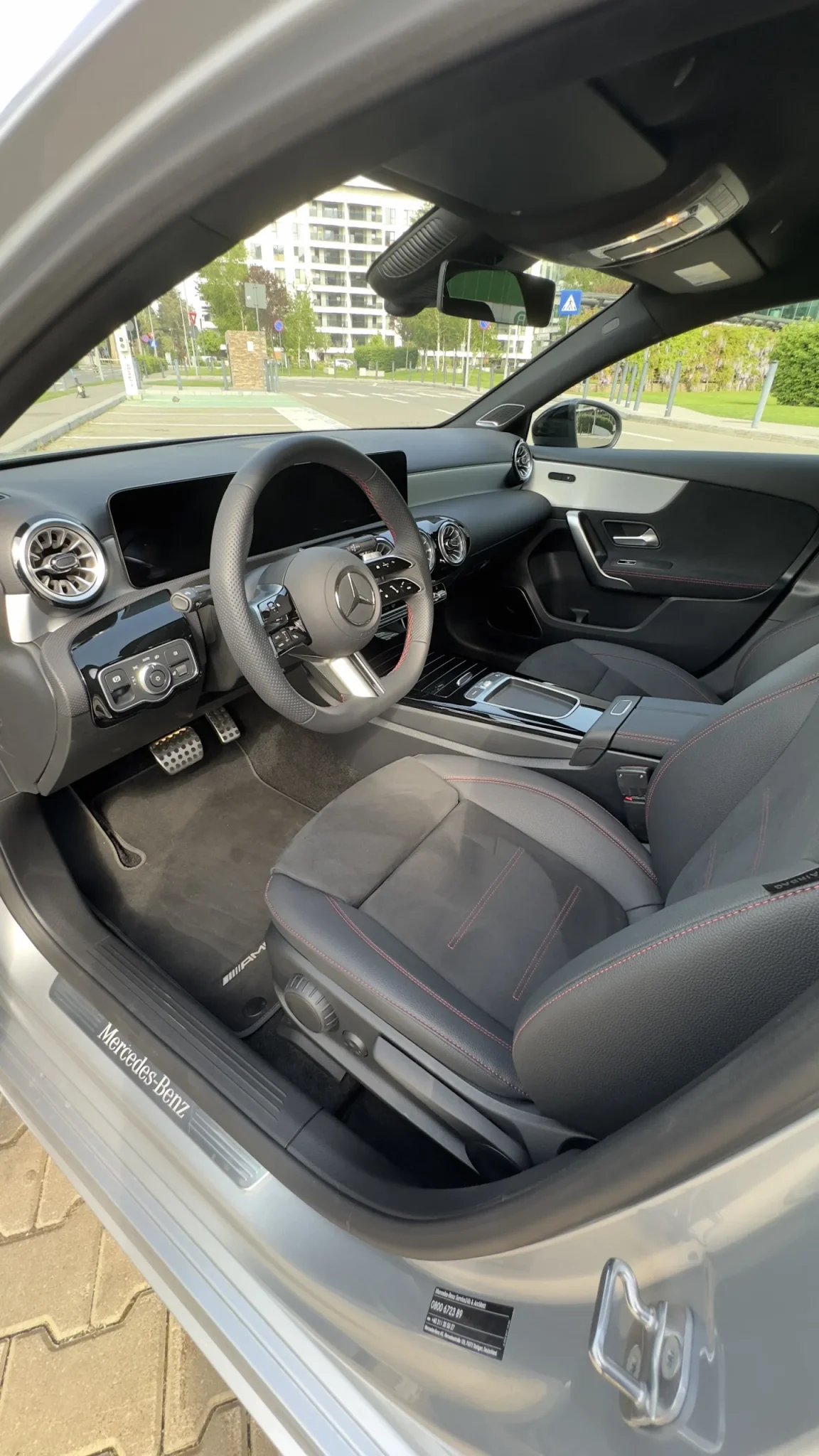 Închiriază Mercedes A class 2024 - pemarket.ro