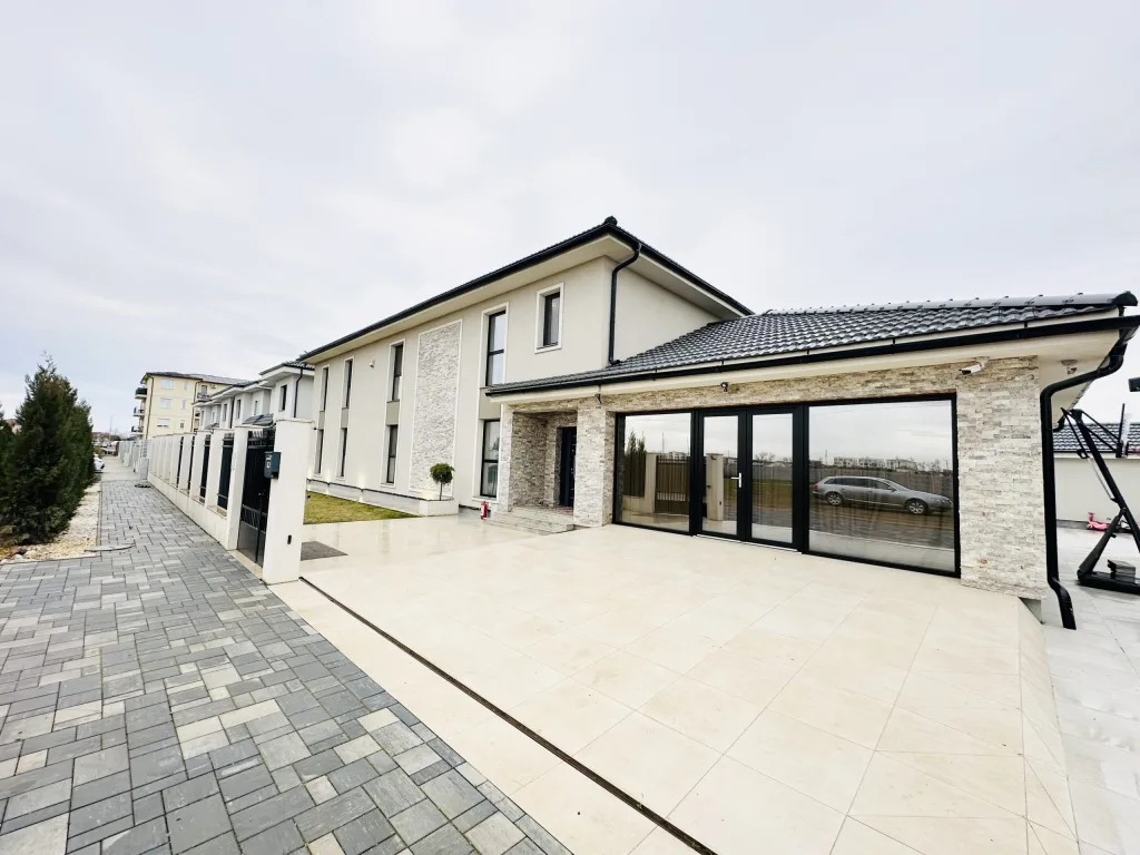 BG03 Chisoda Vila de Lux-COMISION 0% - pemarket.ro