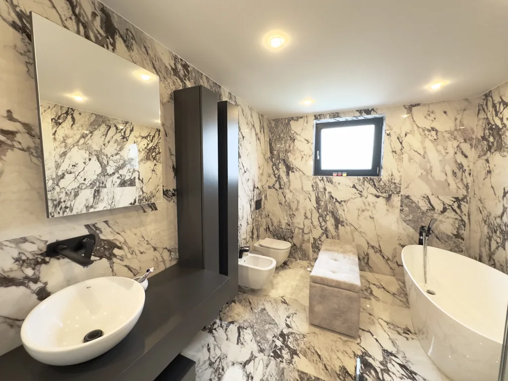 BG03 Chisoda Vila de Lux-COMISION 0% - pemarket.ro