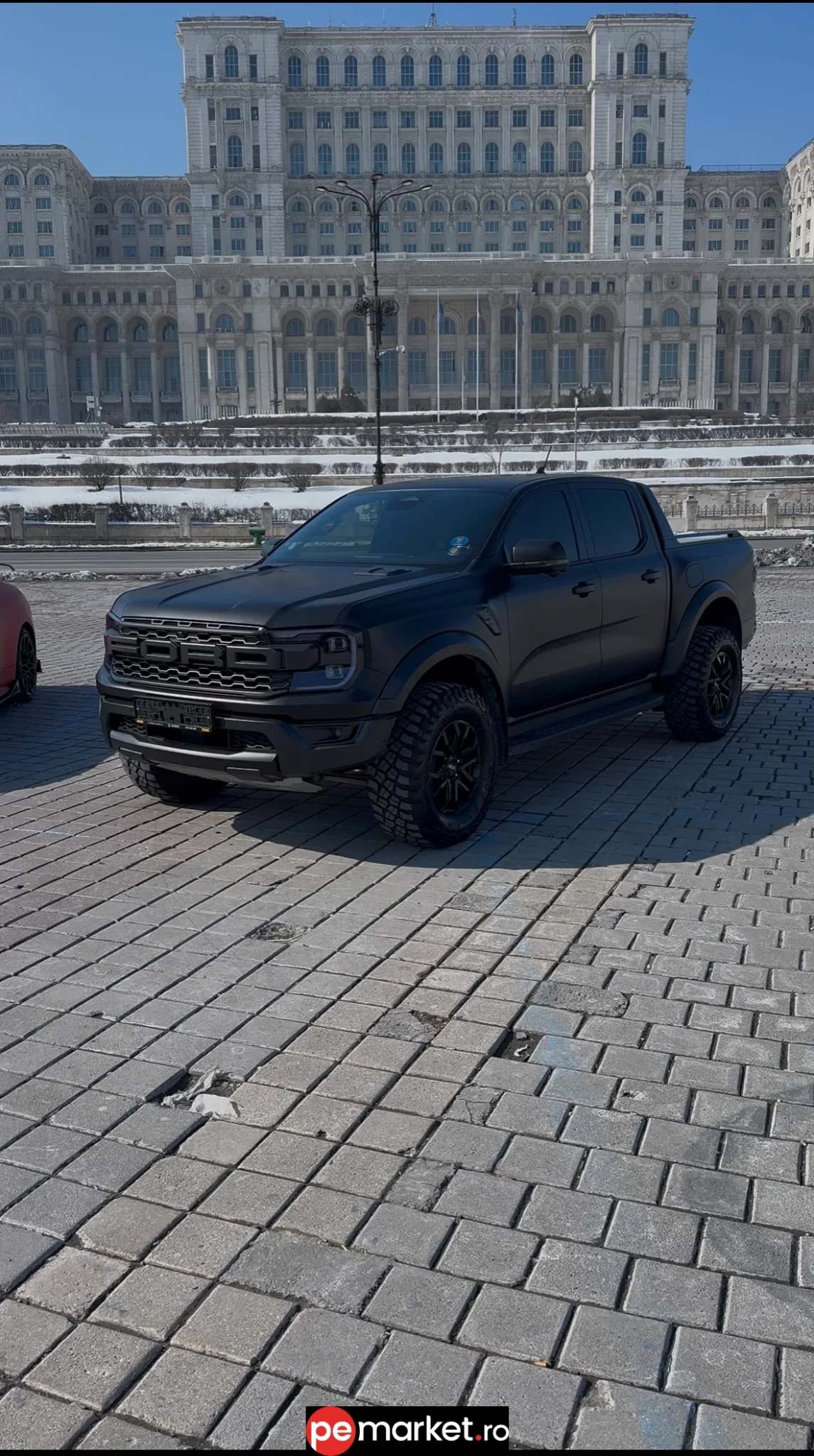 Închiriază Ford Raptor - pemarket.ro