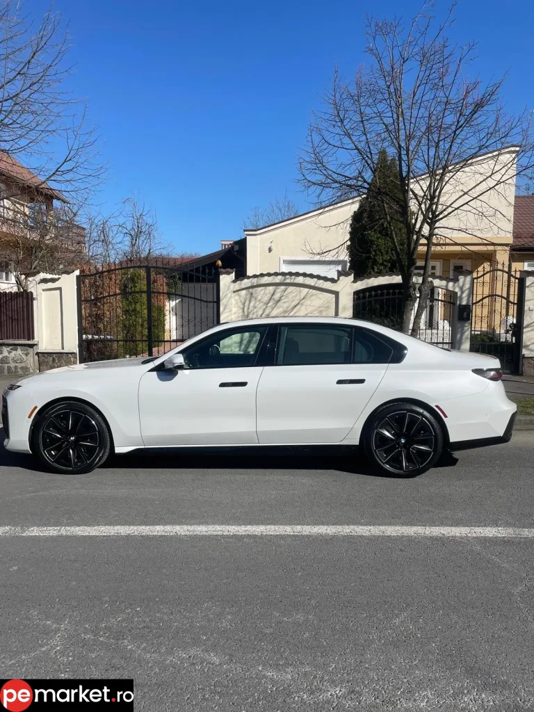 BMW THE 7 – 740i Benzină + Hybrid MHEV - pemarket.ro