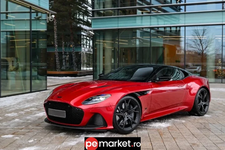 Închiriază Aston Martin DBS - pemarket.ro