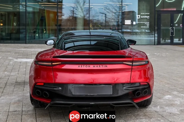 Închiriază Aston Martin DBS - pemarket.ro
