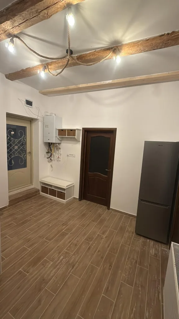 Casă individuală singur în curte – Brașov, Centru Vechi - pemarket.ro