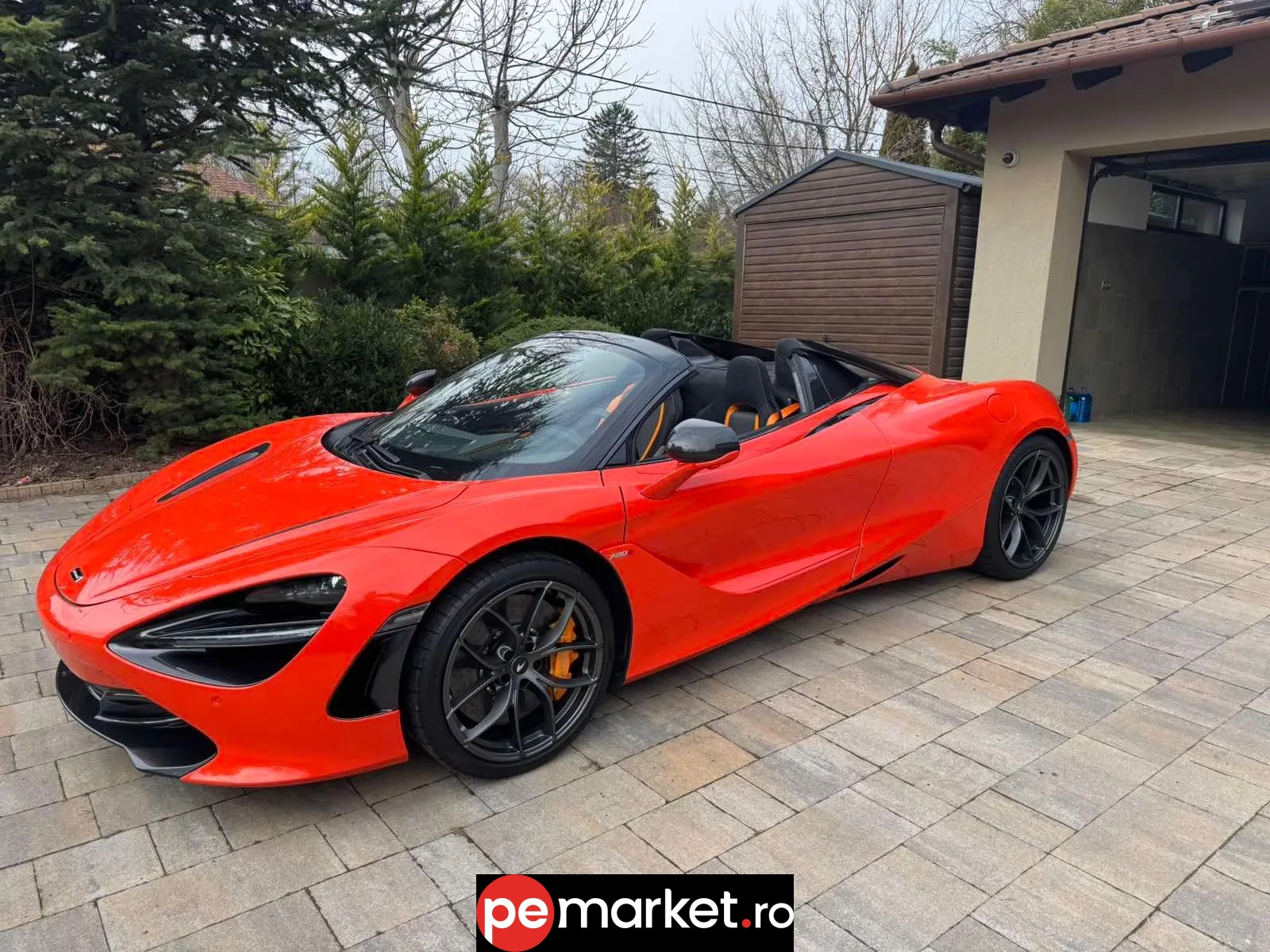 Închiriază Mclaren 720S Spider - pemarket.ro