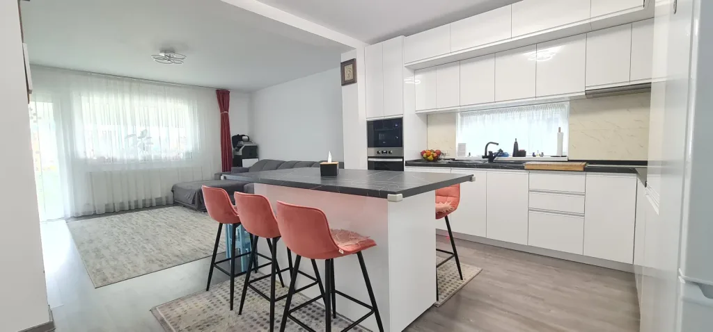 Casă modernă tip duplex – Valea cu Flori Residence 8 - pemarket.ro