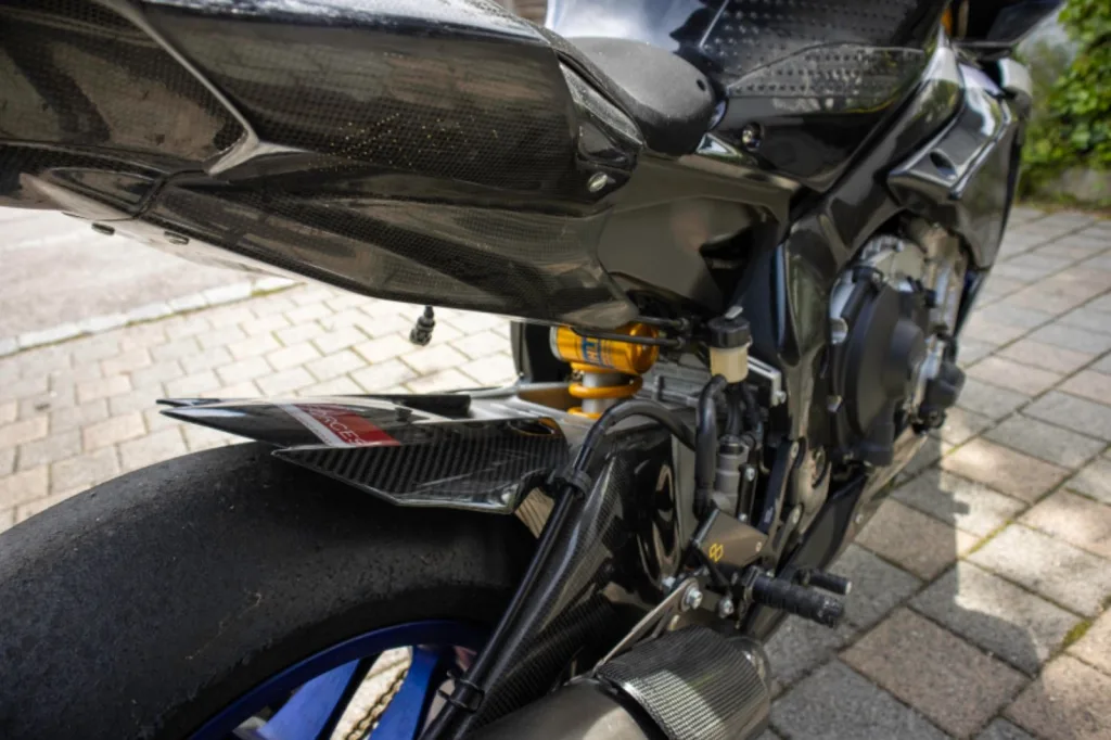 Yamaha R1M RN32 - pemarket.ro