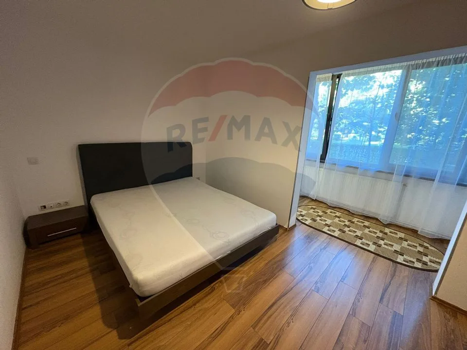 Apartament 3 camere Saturn - pemarket.ro