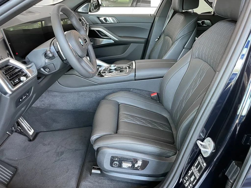 BMW X6 xDrive40d M Sportpaket* Panorama Glasdach* - pemarket.ro
